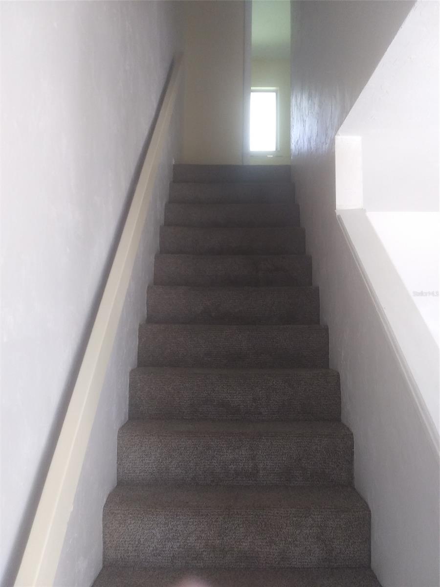 Village Green Twnhs Condo - Residential