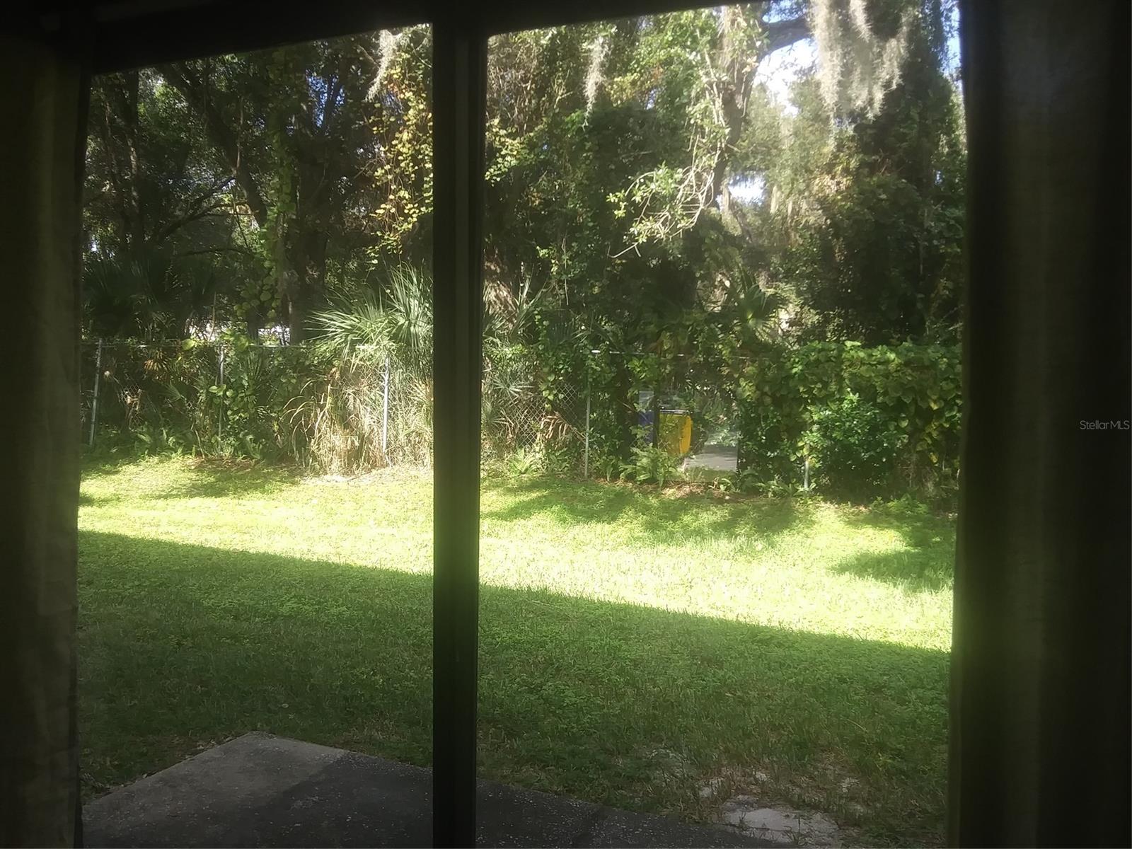 Village Green Twnhs Condo - Residential