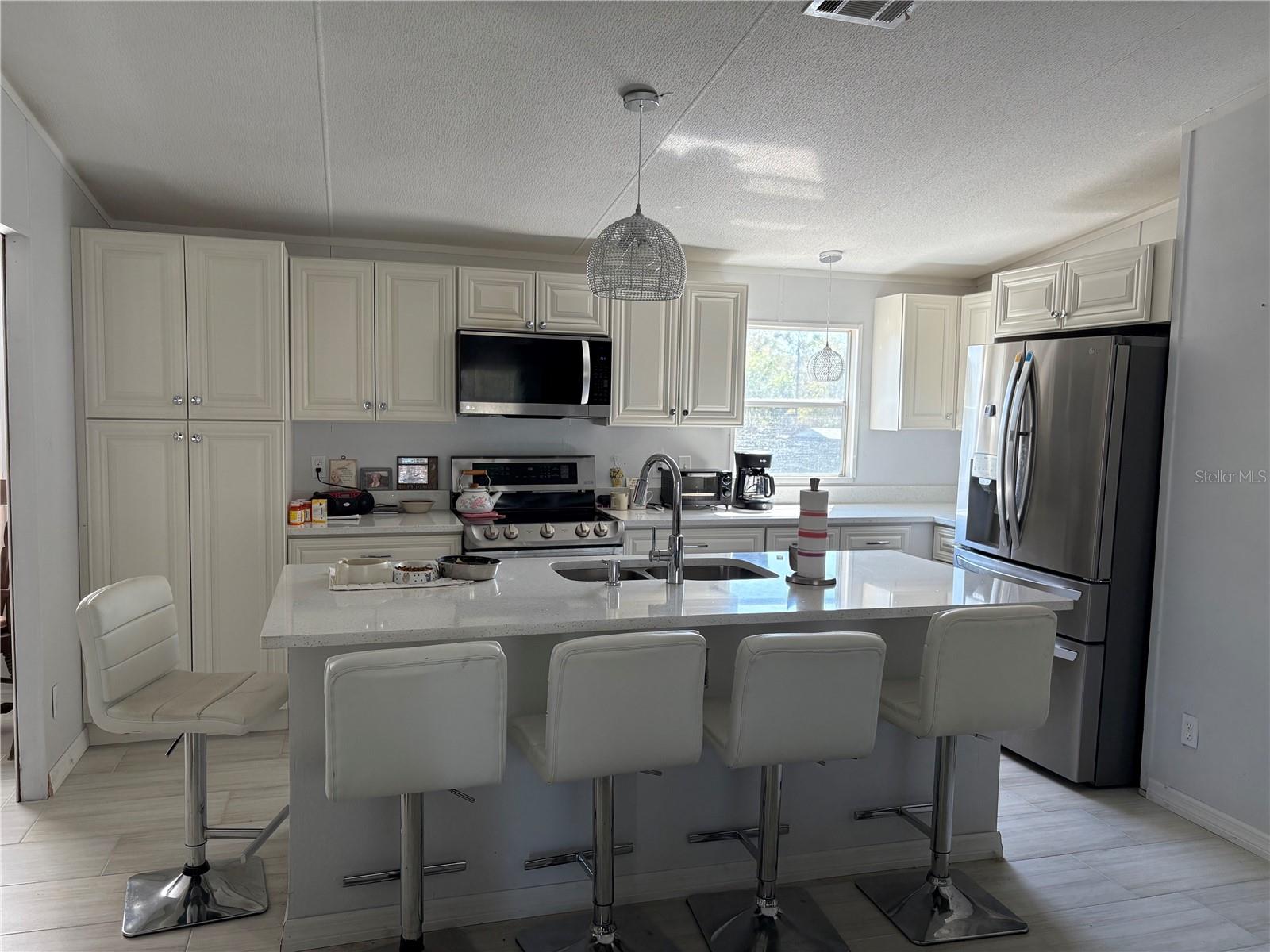 9150 ATLAS DRIVE