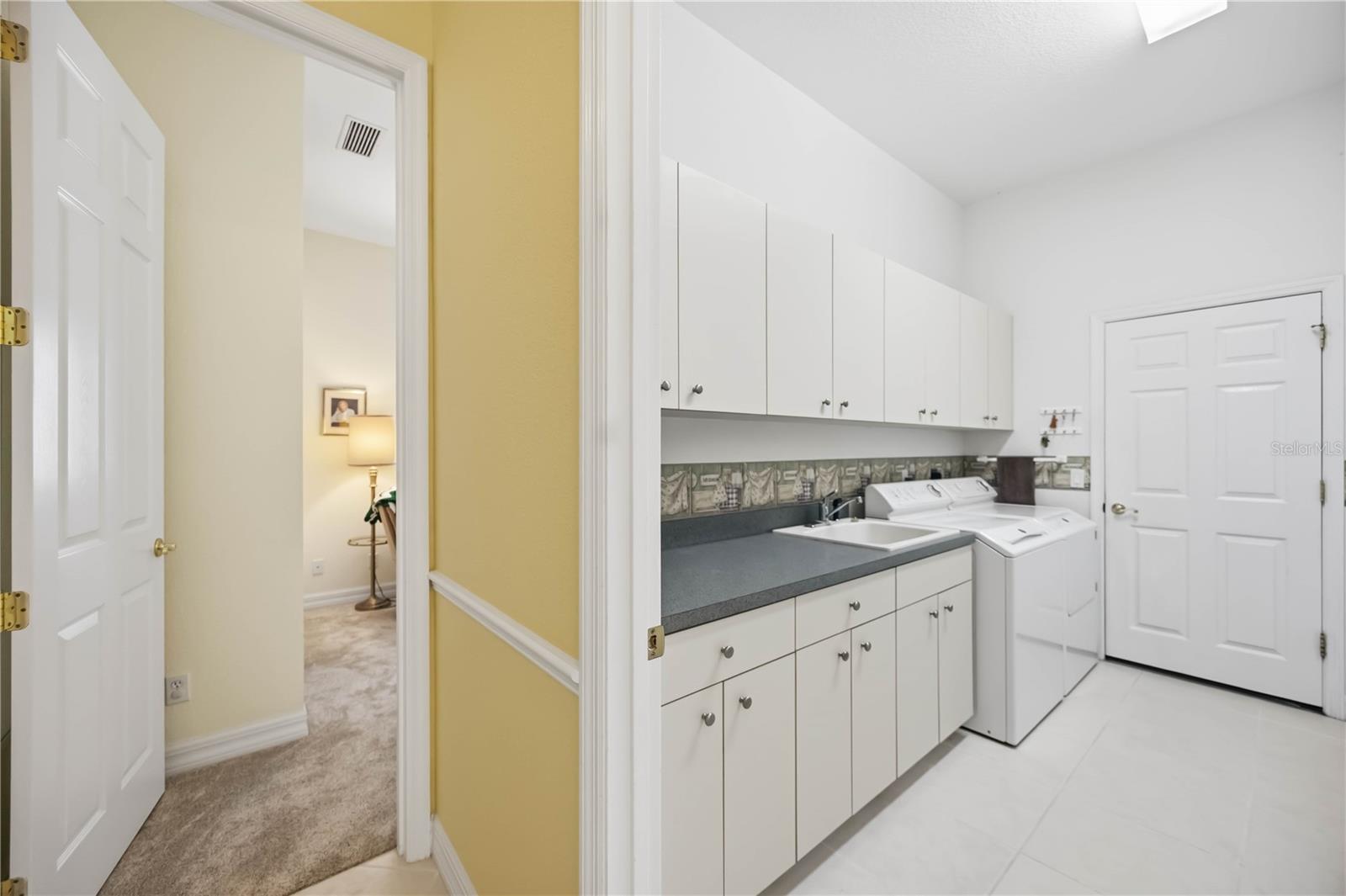 ROTONDA PINE VALLEY - Residential