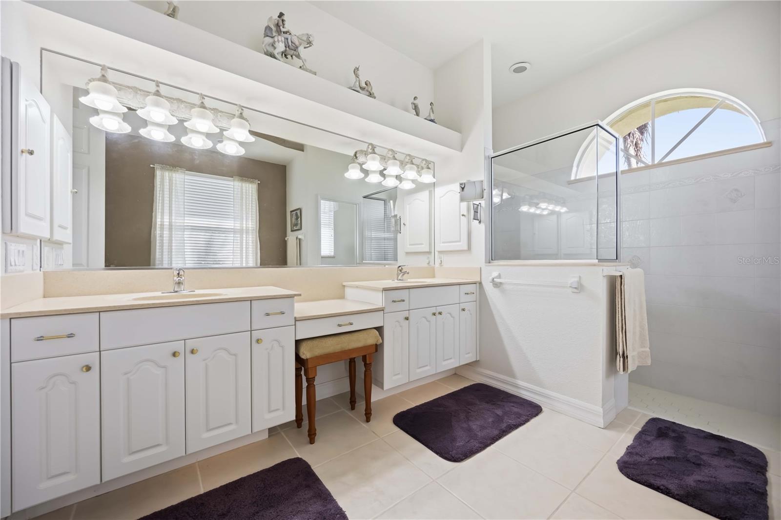 ROTONDA PINE VALLEY - Residential