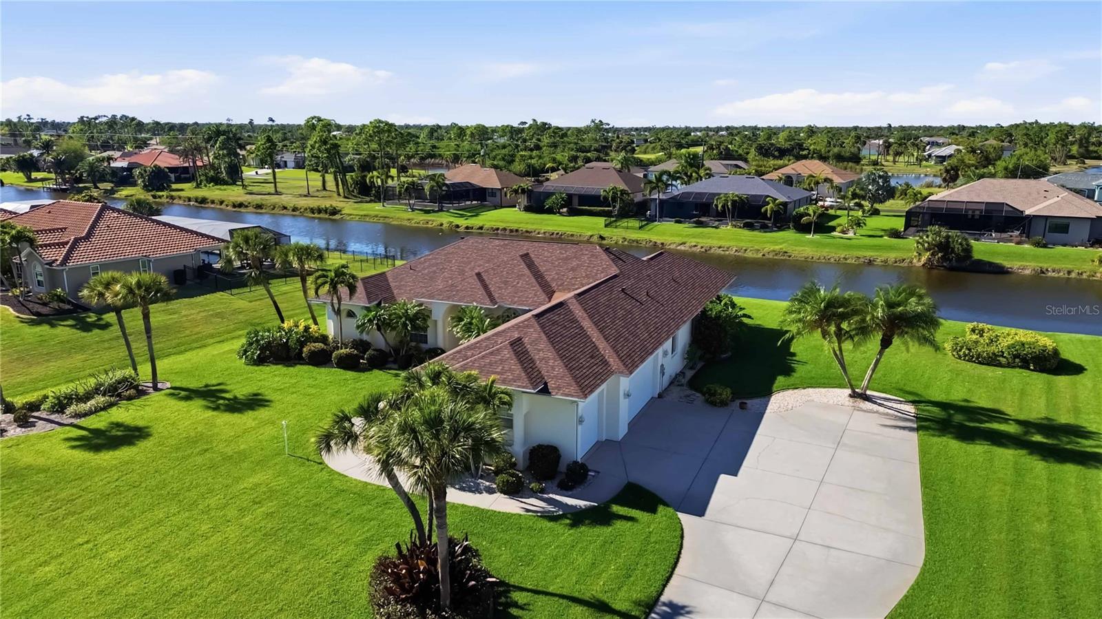 ROTONDA PINE VALLEY - Residential