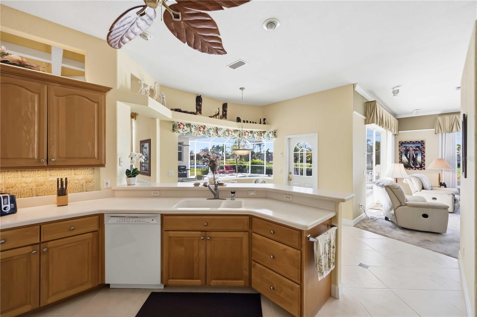 ROTONDA PINE VALLEY - Residential