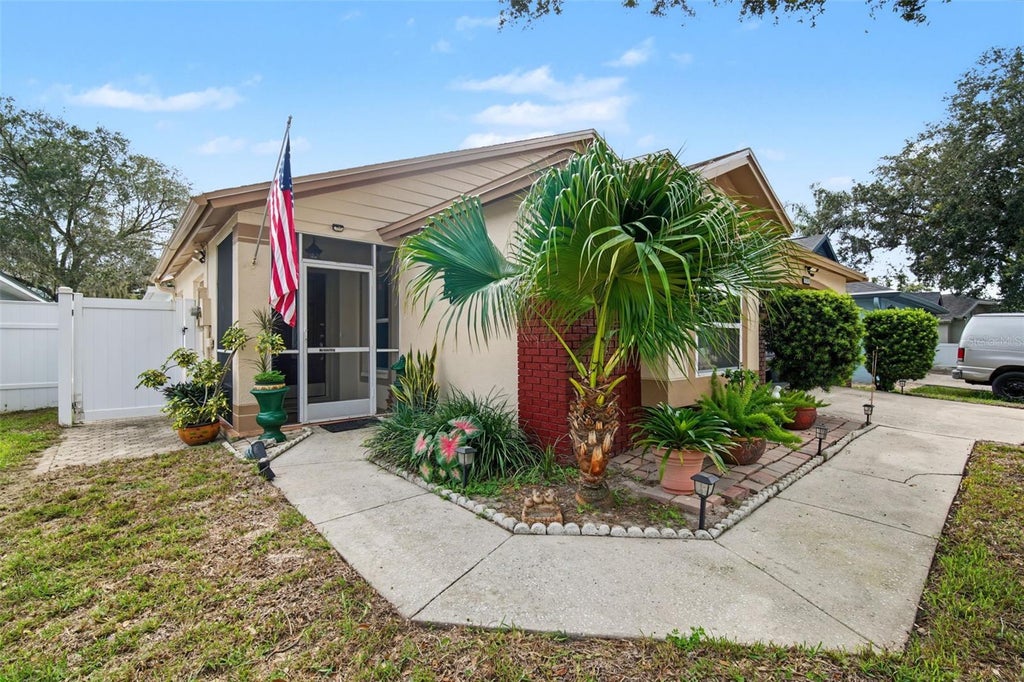 Photo of 10251 Allenwood Drive, Riverview, FL 33569 (MLS # TB8551642)