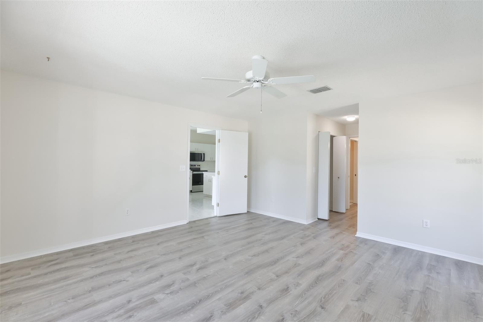 SUN CITY CENTER UNIT 161 - Residential