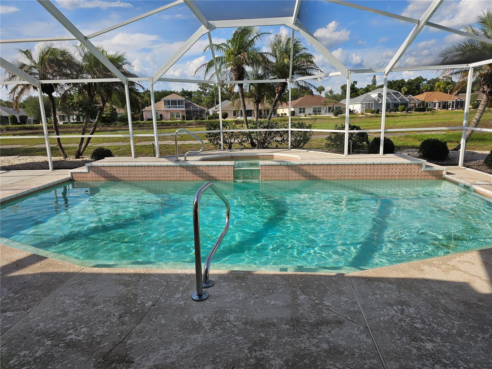 323 CALOOSA PALMS COURT, SUN CITY CENTER, FL, 33573 4 323 CALOOSA PALMS COURT
