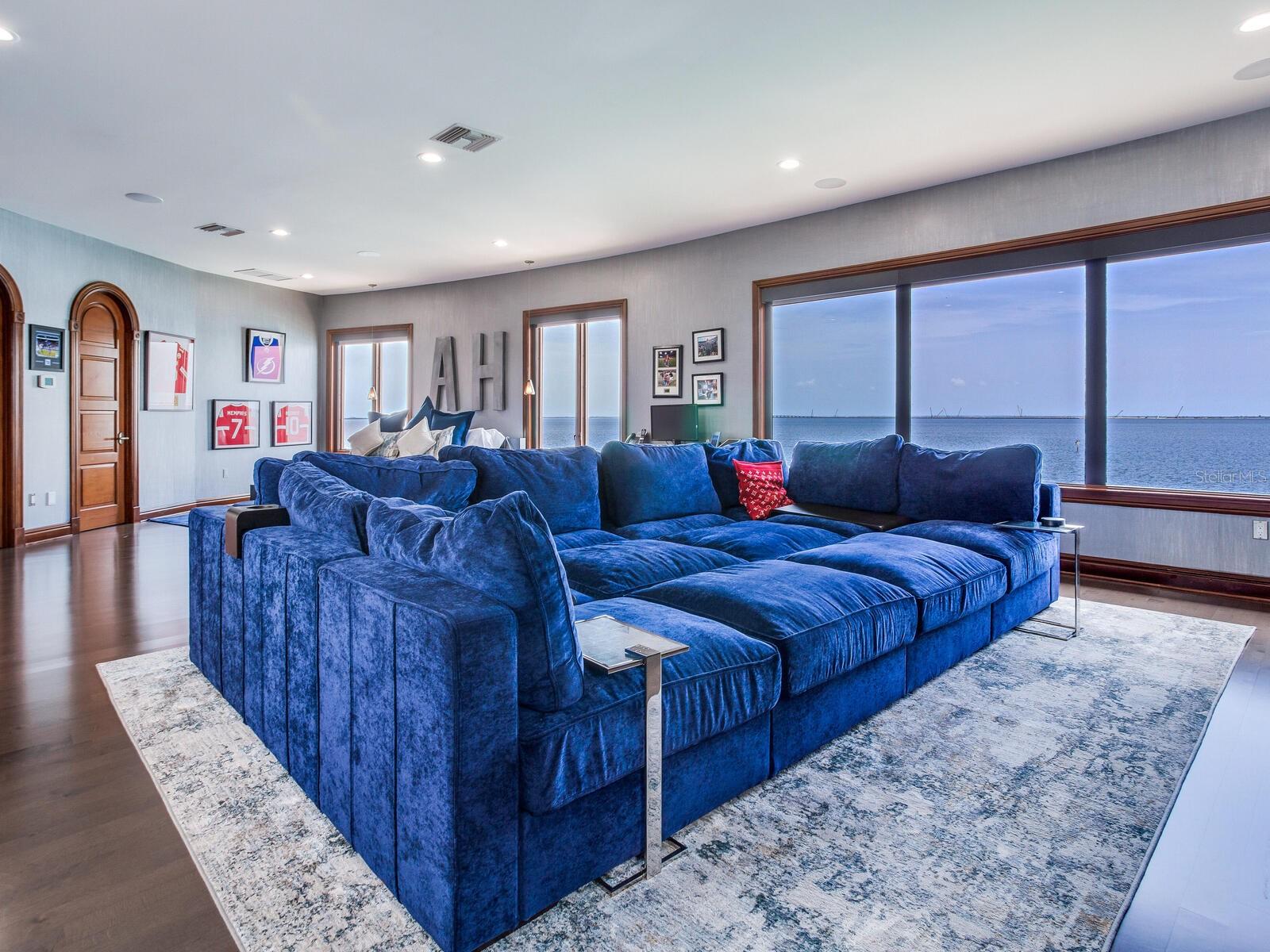 SUNSET PARK ISLES UNIT NO 1 - Residential