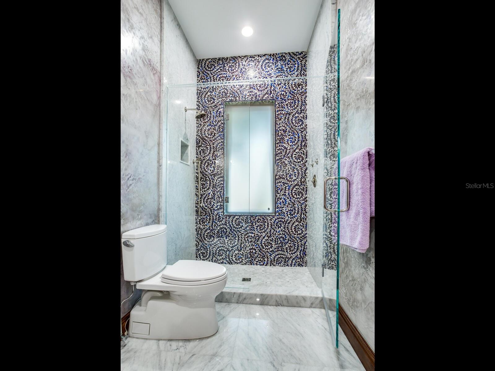 SUNSET PARK ISLES UNIT NO 1 - Residential