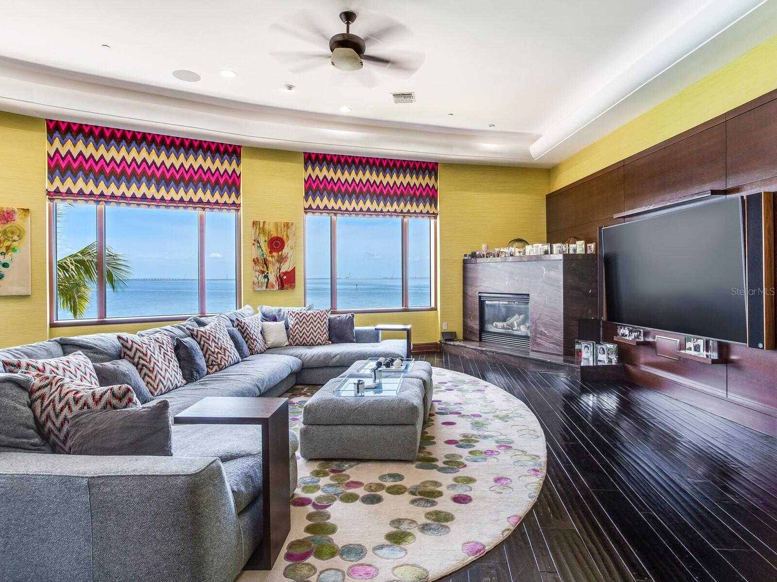 SUNSET PARK ISLES UNIT NO 1 - Residential