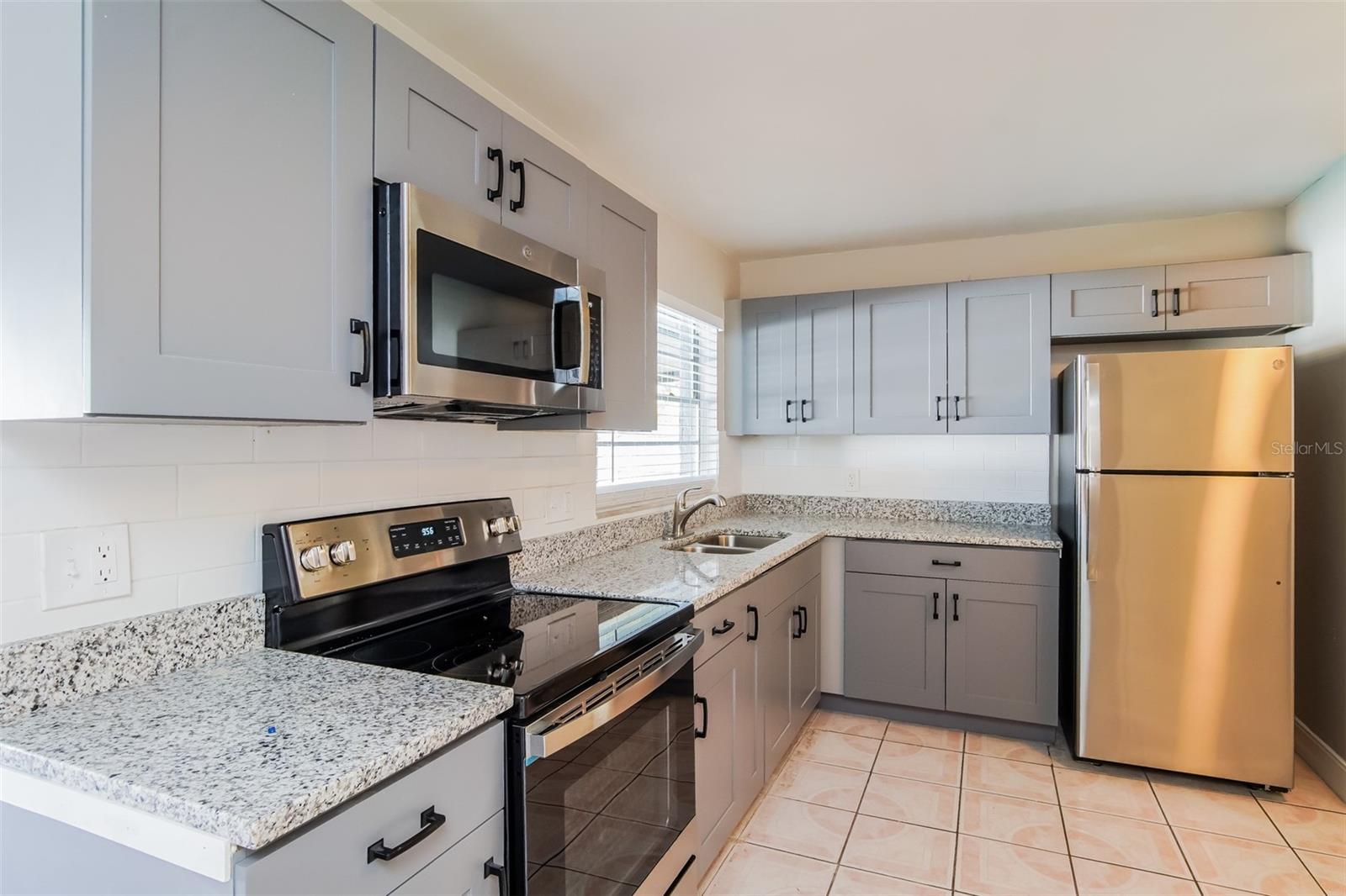 PEPPER MILL SEC 3 - Residential Lease