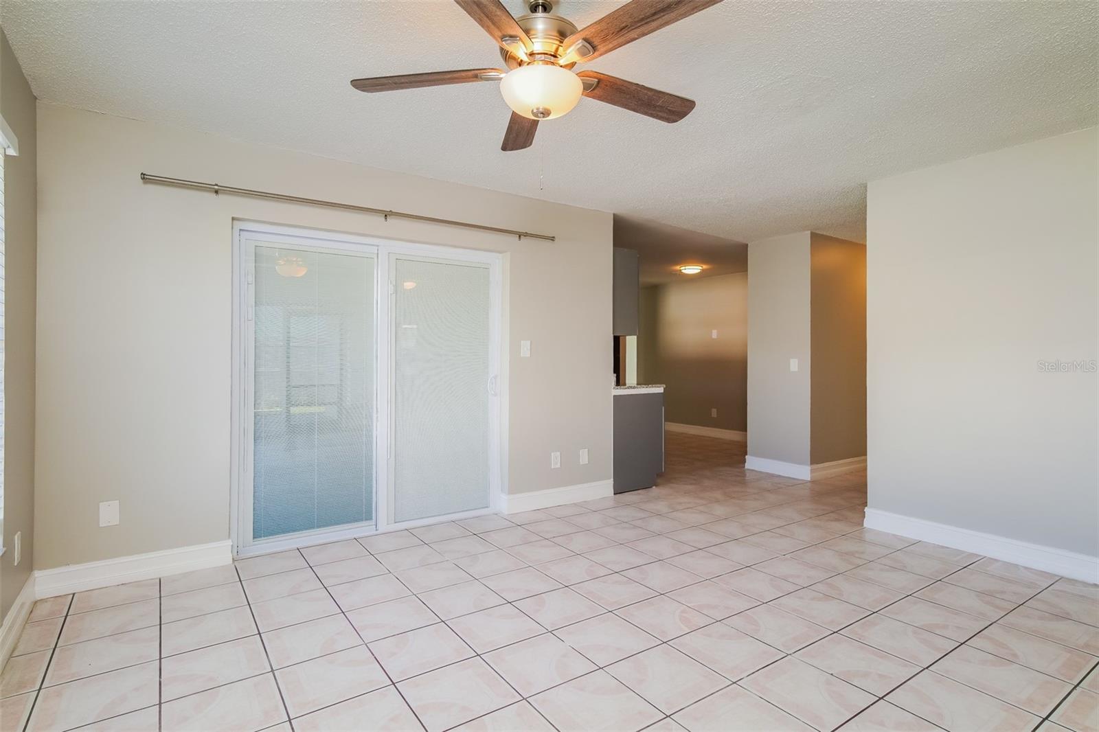 PEPPER MILL SEC 3 - Residential Lease