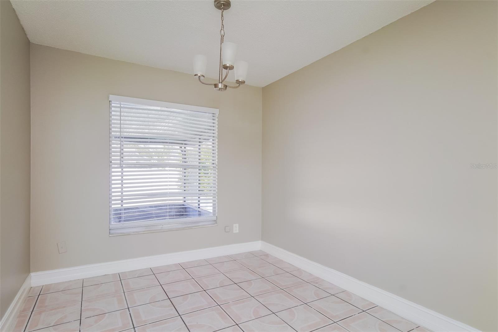 PEPPER MILL SEC 3 - Residential Lease