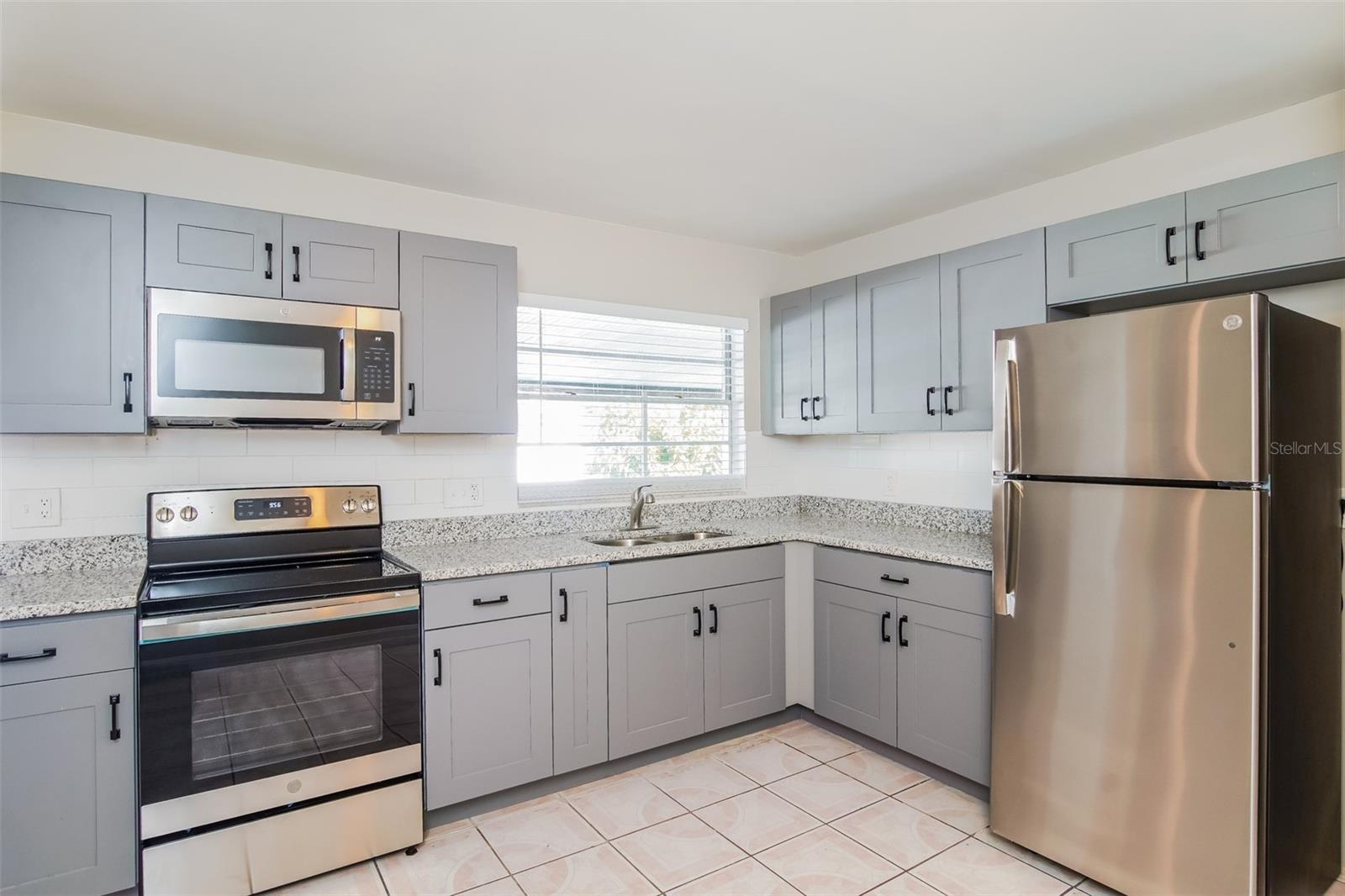 PEPPER MILL SEC 3 - Residential Lease