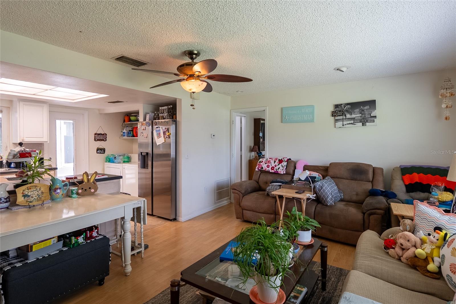 HIDDEN RIVER - Residential