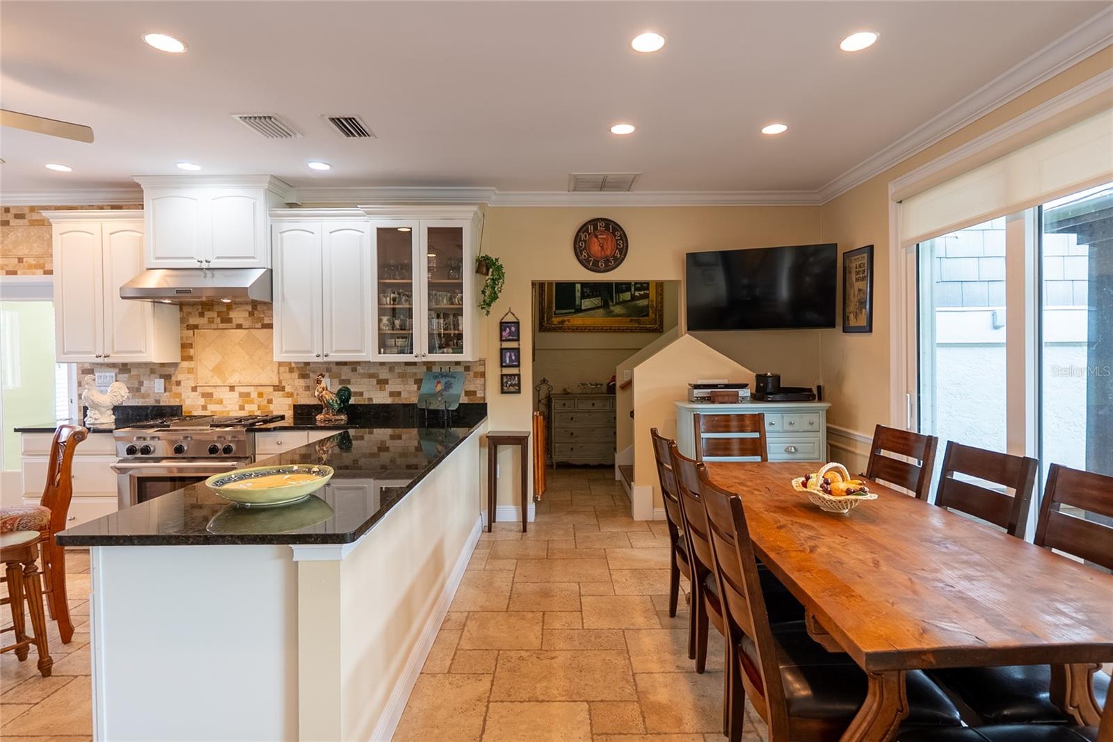 HIDDEN RIVER - Residential