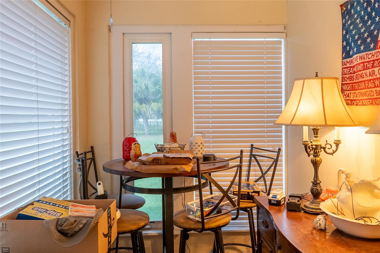 HIDDEN RIVER - Residential