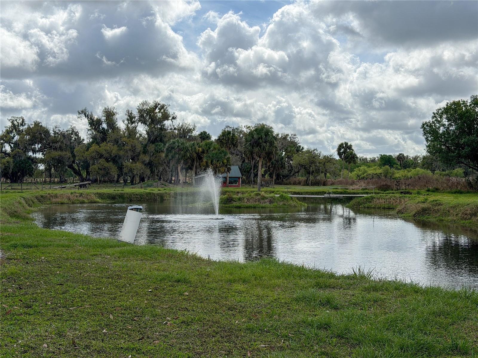 HIDDEN RIVER - Residential
