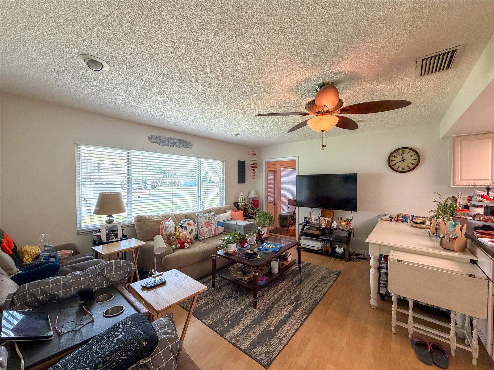 HIDDEN RIVER - Residential