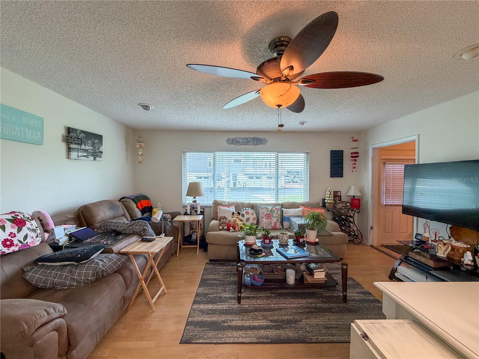 HIDDEN RIVER - Residential