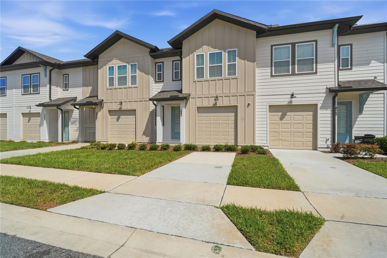 832 LONGBOAT DRIVE