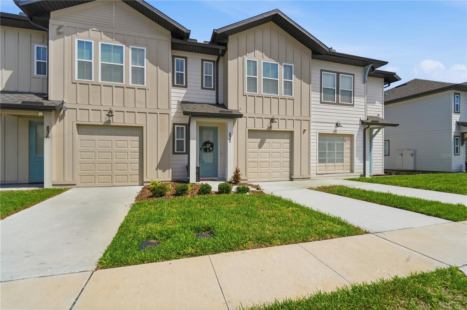 832 LONGBOAT DRIVE
