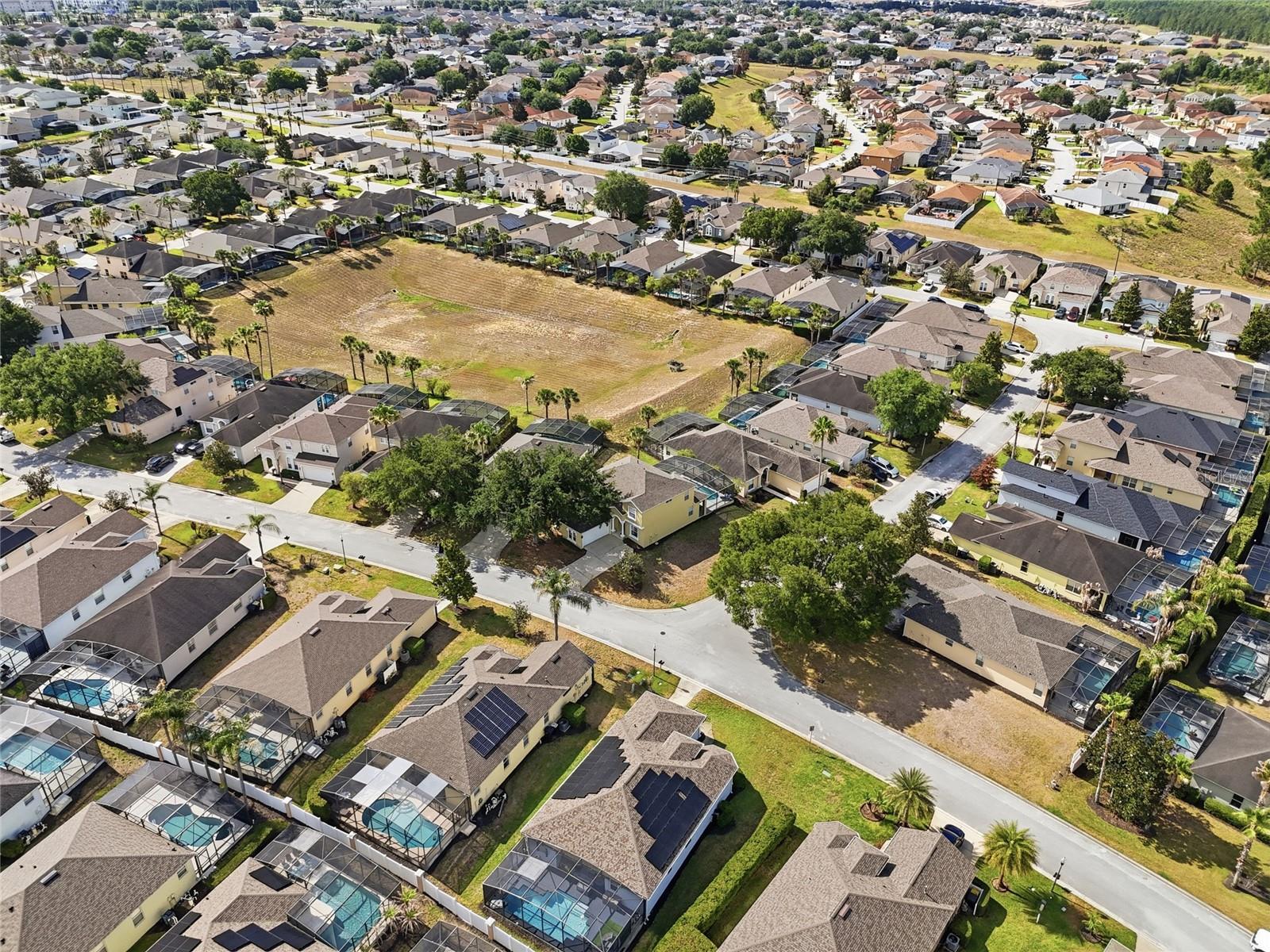 CALABAY PARC - Residential