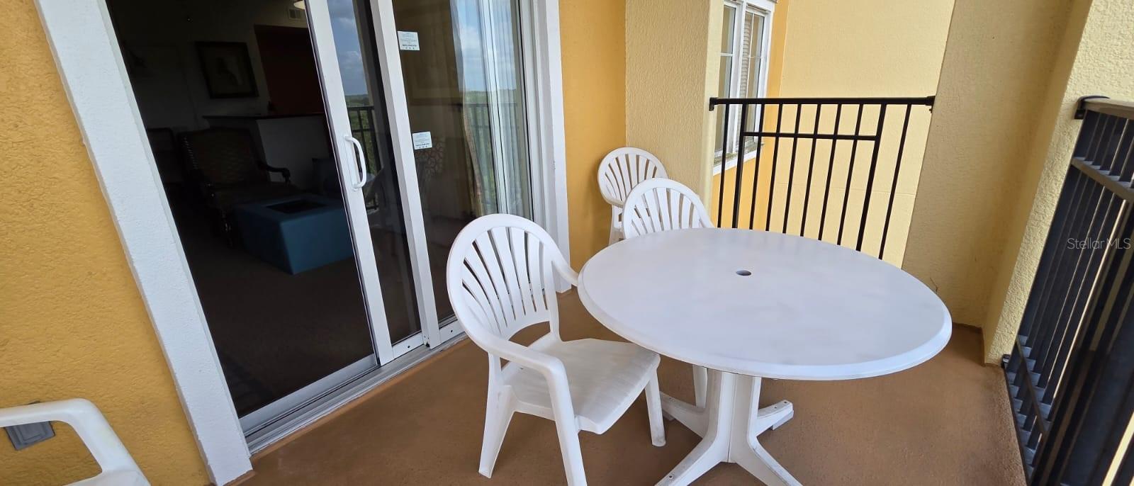 LAKE BUENA VISTA RESORT VILLAGE 4 CONDO - Residential