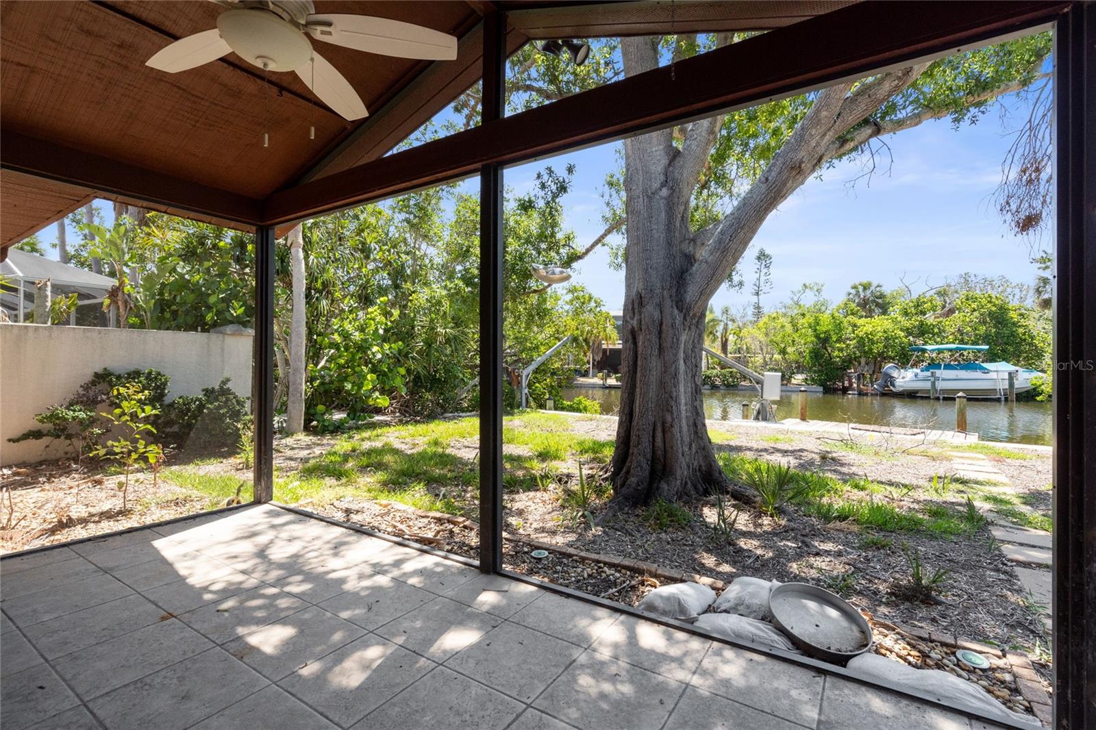 SARASOTA BEACH - Residential