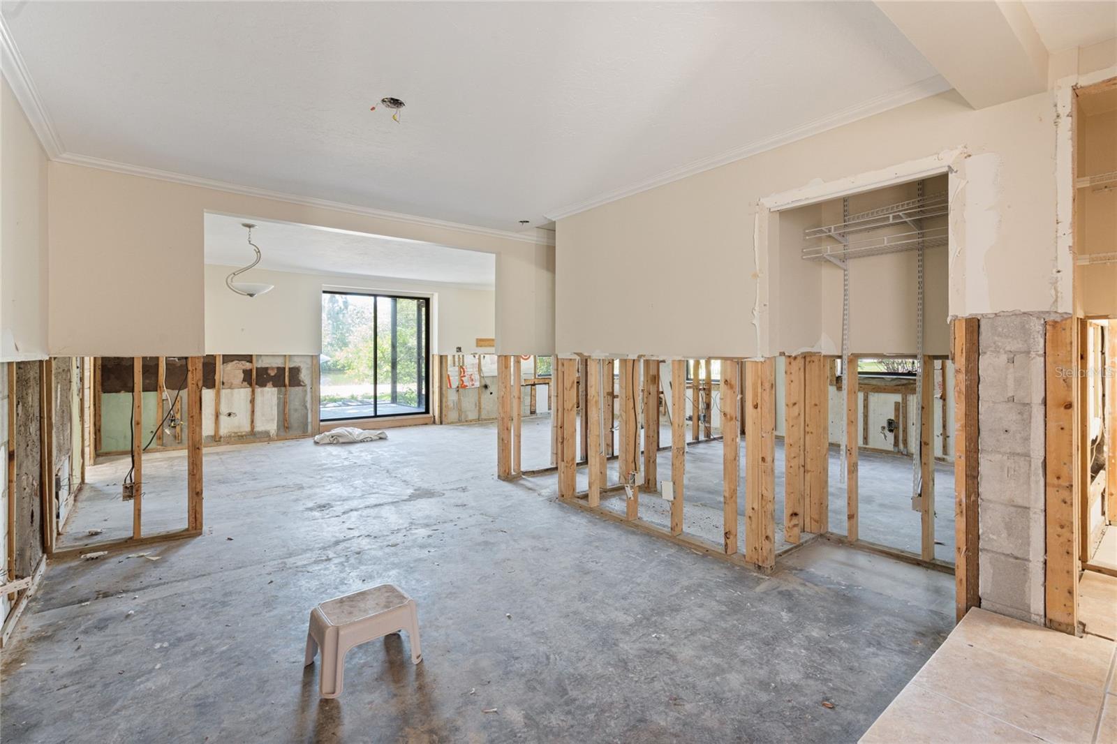 SARASOTA BEACH - Residential