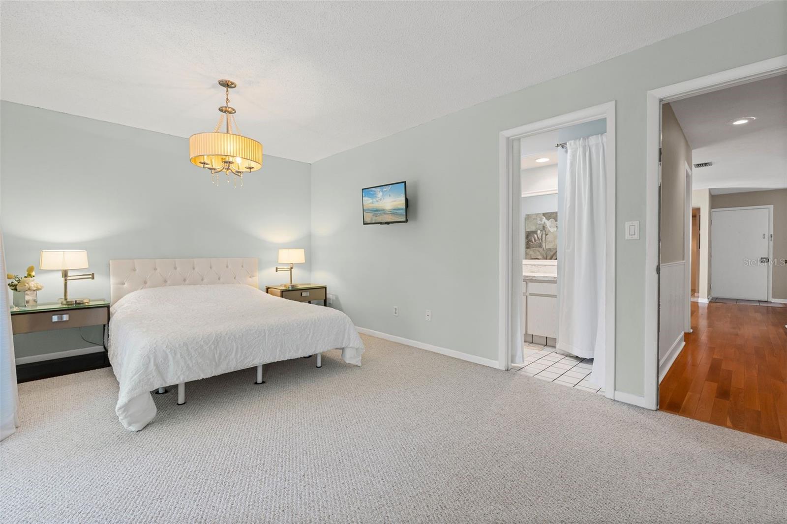 CEDARWOOD VILLAGE - Residential