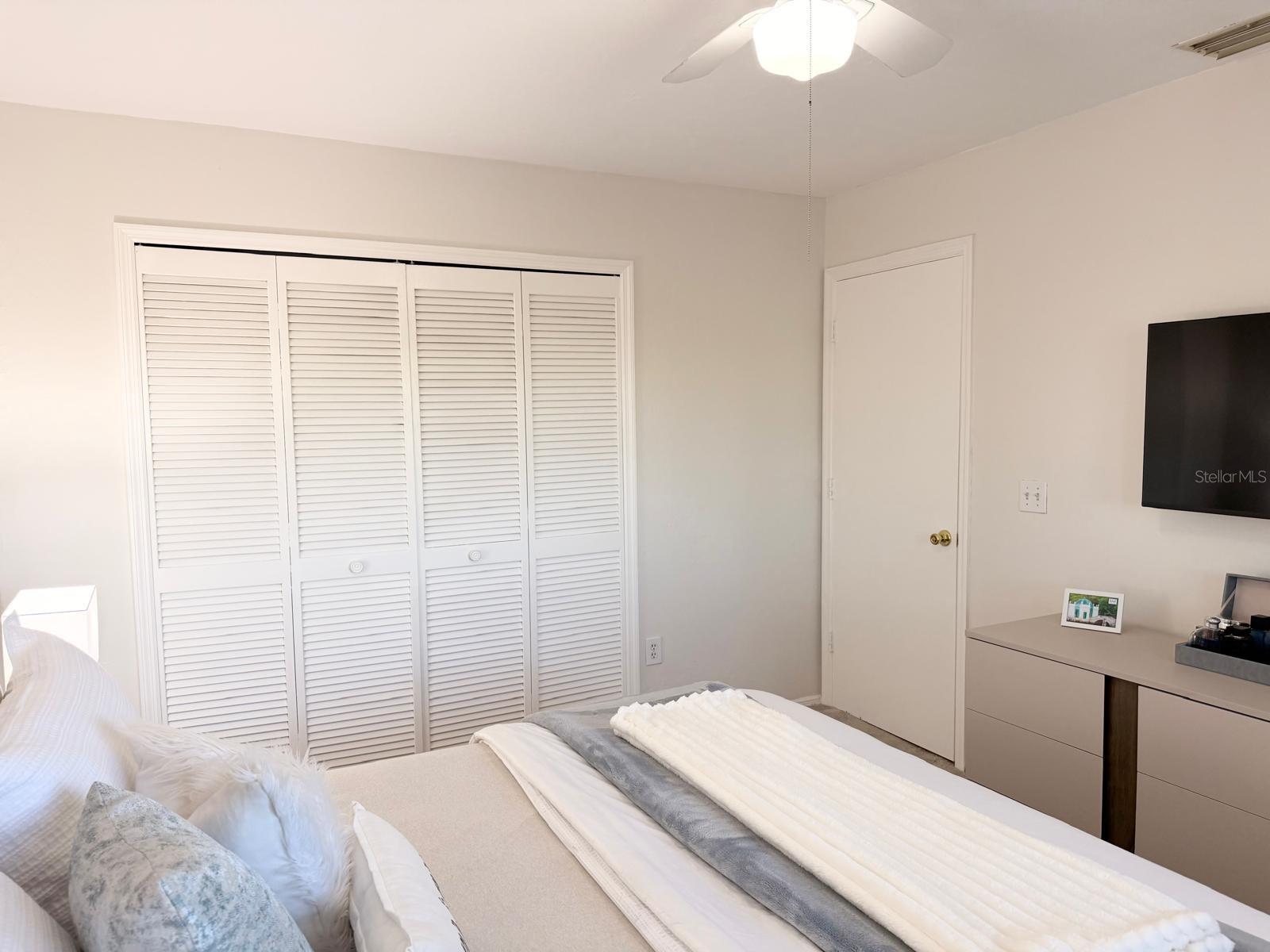 PARKWAY VILLAGE CONDO - Residential