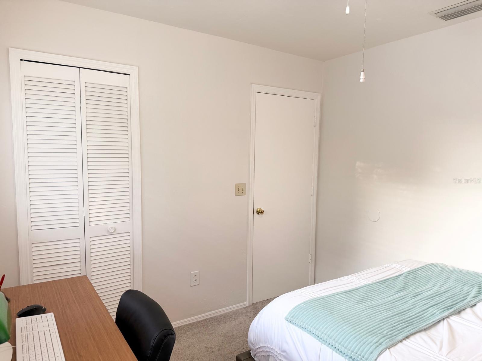 PARKWAY VILLAGE CONDO - Residential