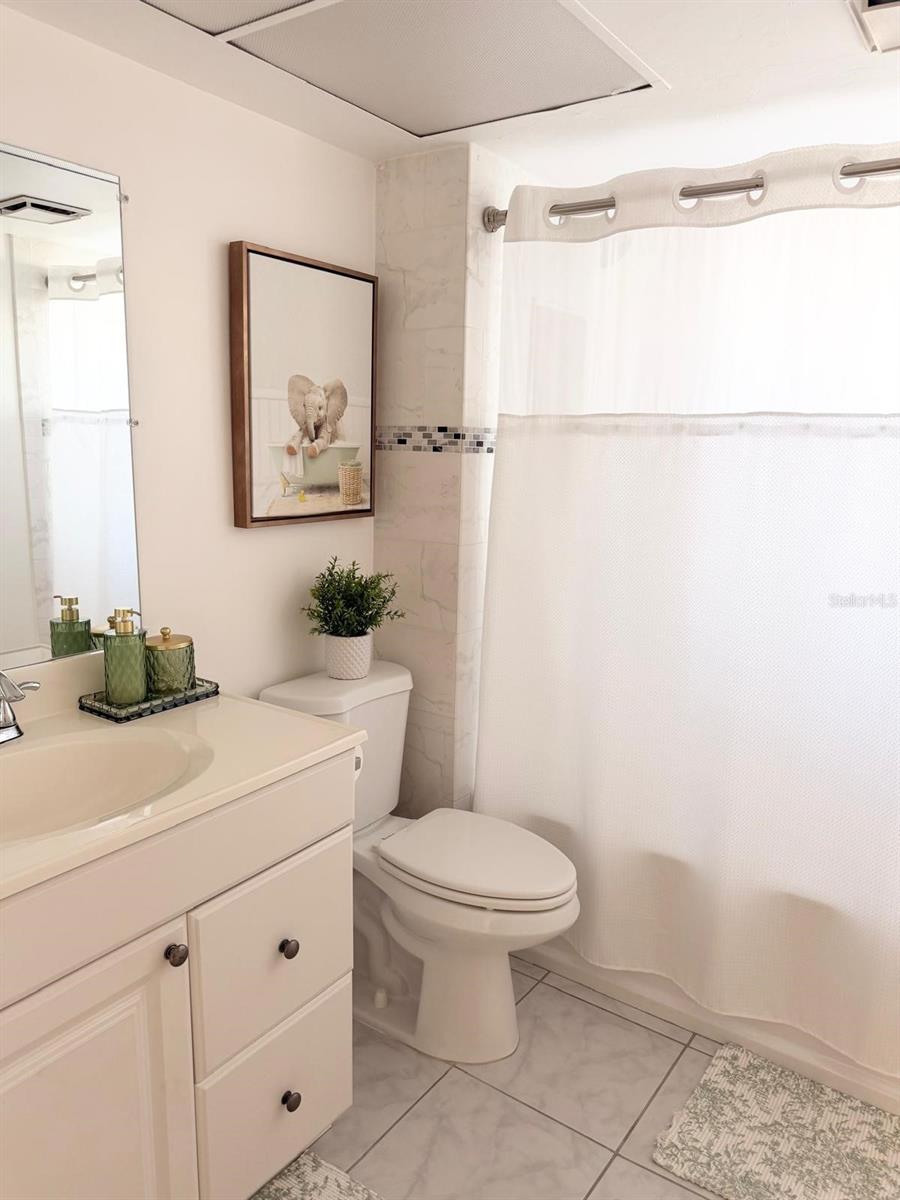 PARKWAY VILLAGE CONDO - Residential