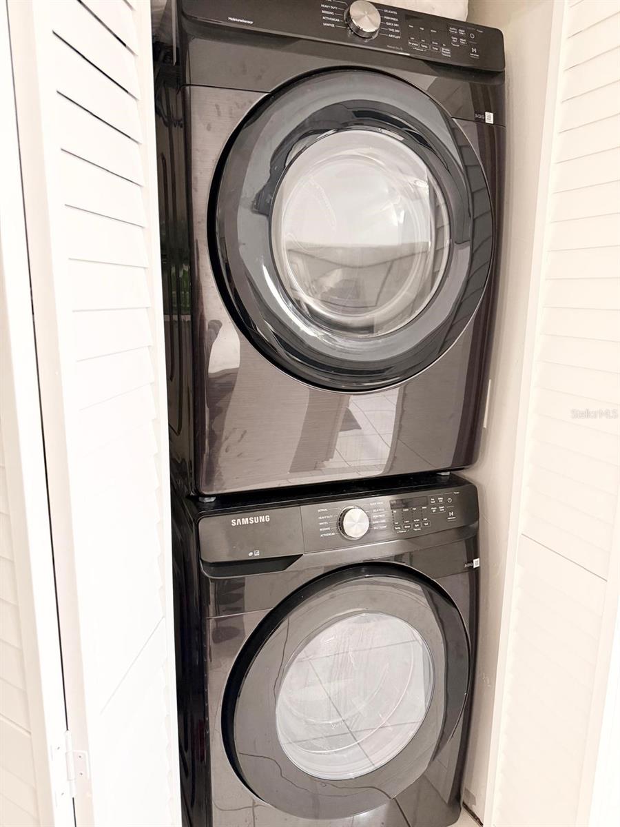 PARKWAY VILLAGE CONDO - Residential