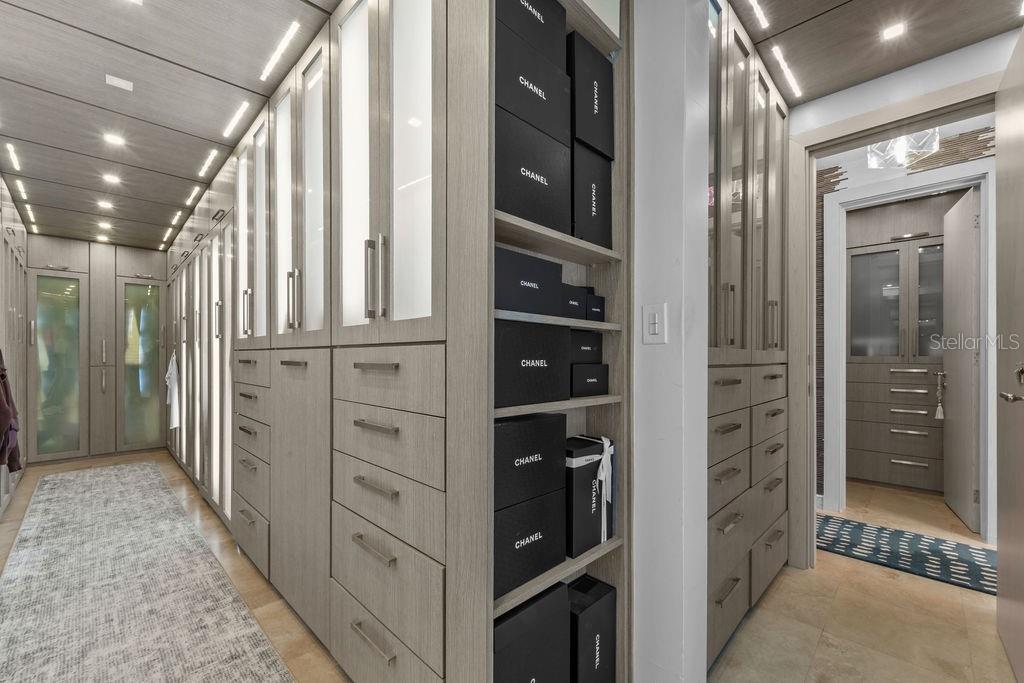 DORADO BEACH EAST - Residential