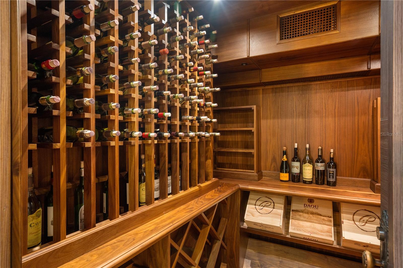 DORADO BEACH EAST - Residential