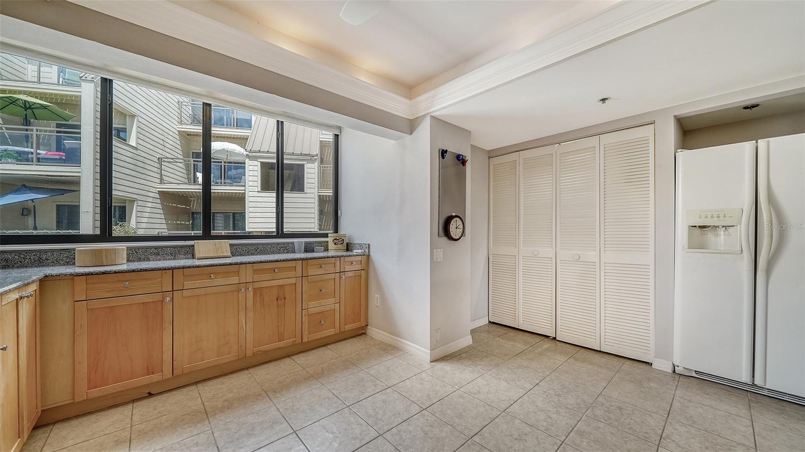 HUDSON OAKS - Residential Lease