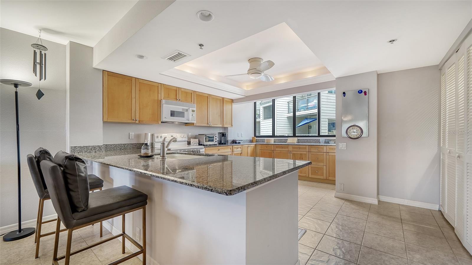 HUDSON OAKS - Residential Lease