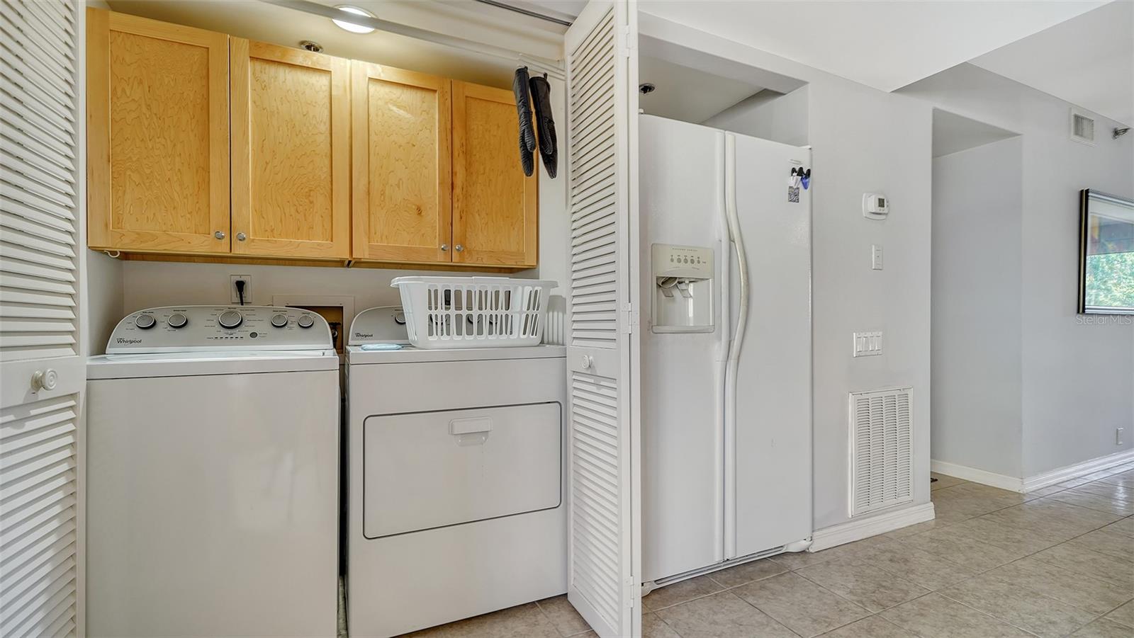 HUDSON OAKS - Residential Lease