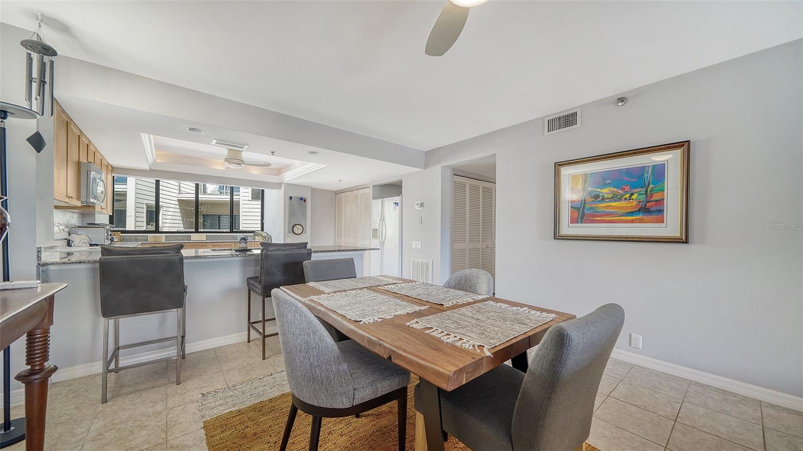 HUDSON OAKS - Residential Lease