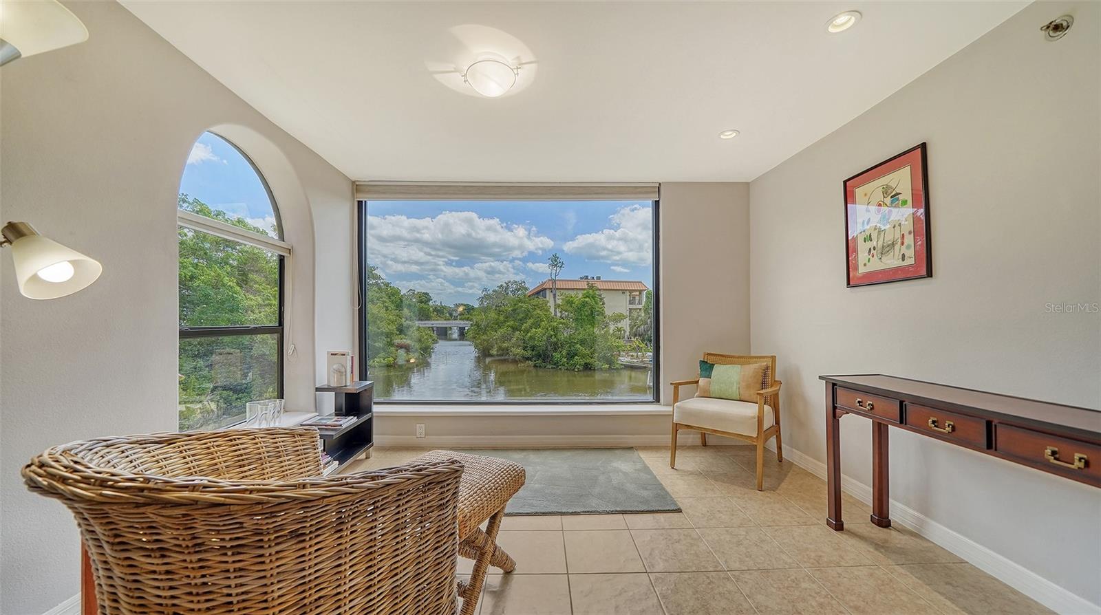 HUDSON OAKS - Residential Lease