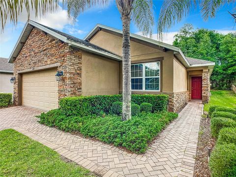 A home in DELAND