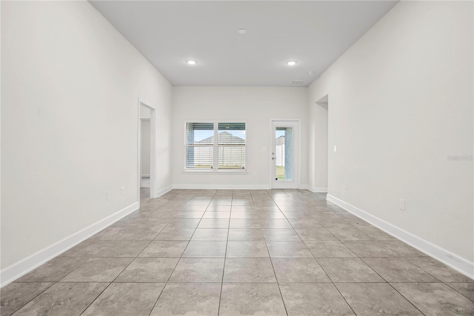 VILLAMAR PH 2 - Residential Lease