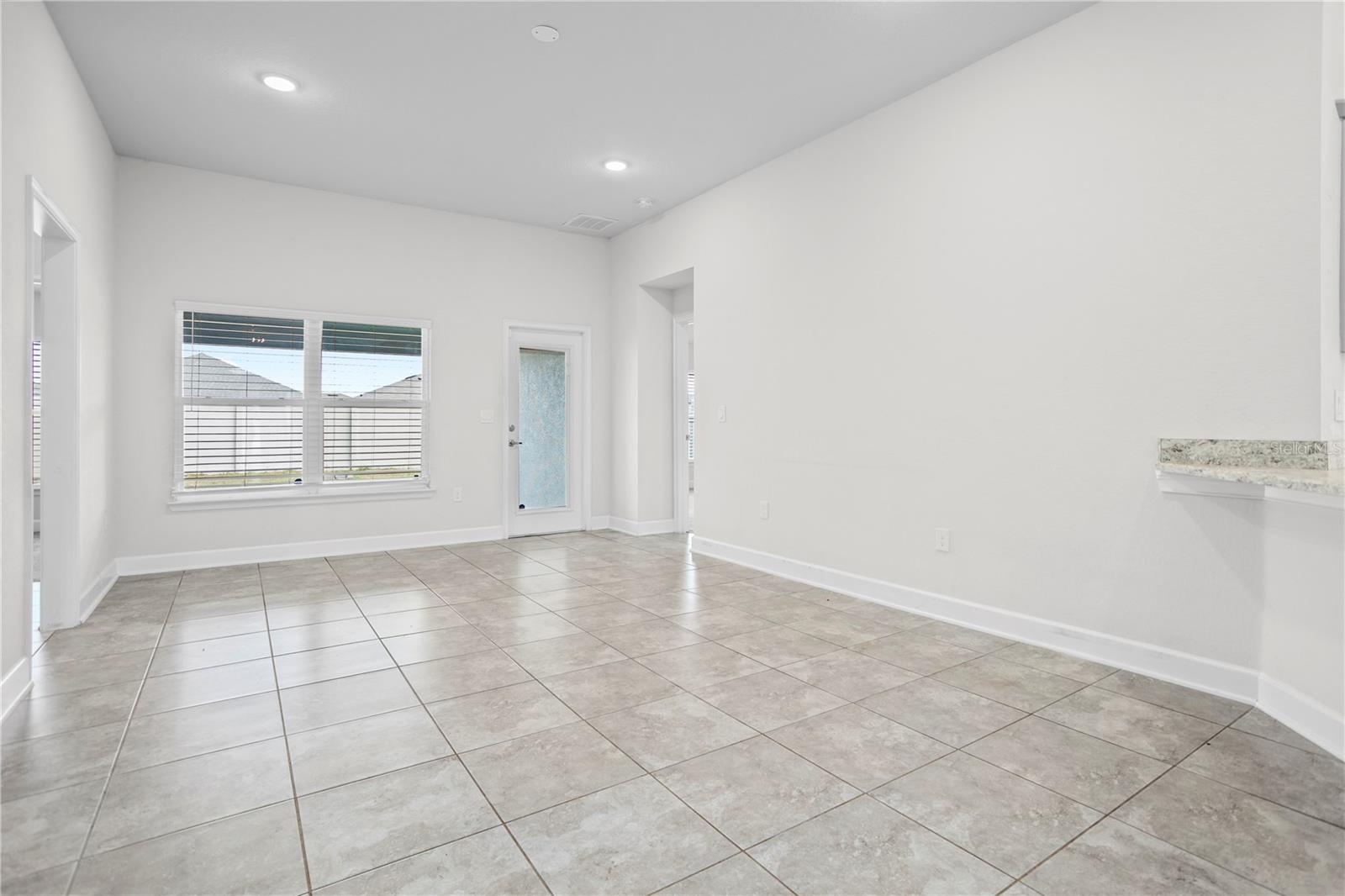 VILLAMAR PH 2 - Residential Lease