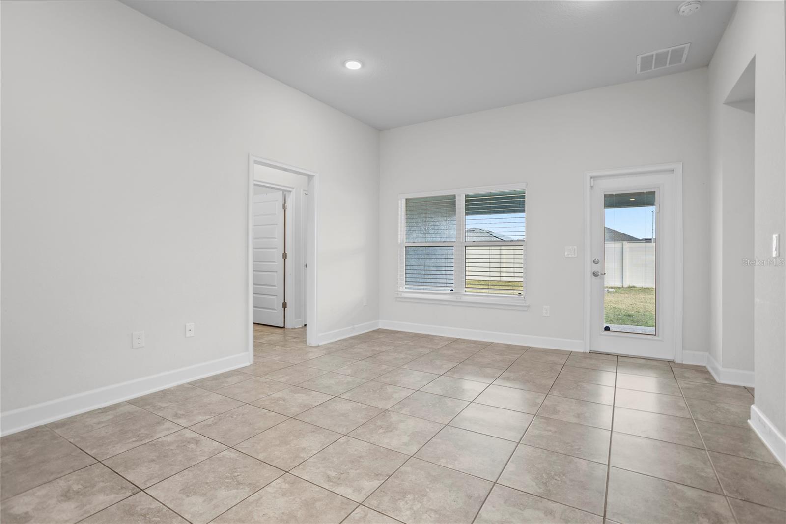 VILLAMAR PH 2 - Residential Lease