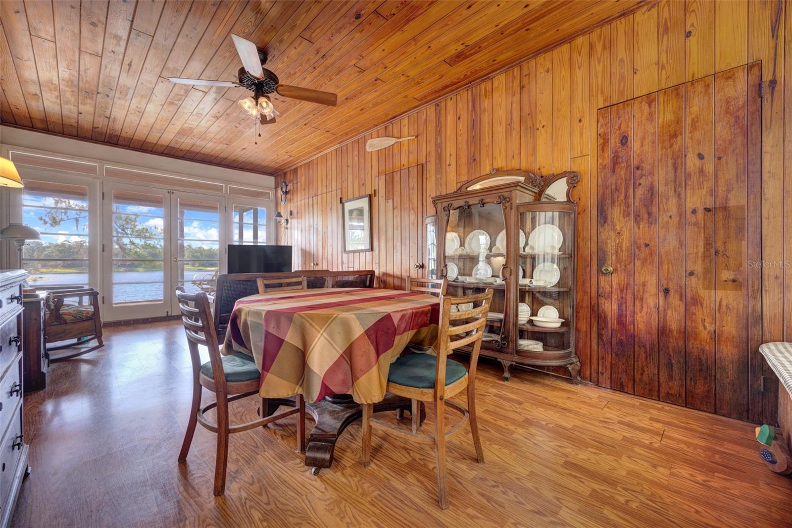 MAGNOLIA SHORES - Residential