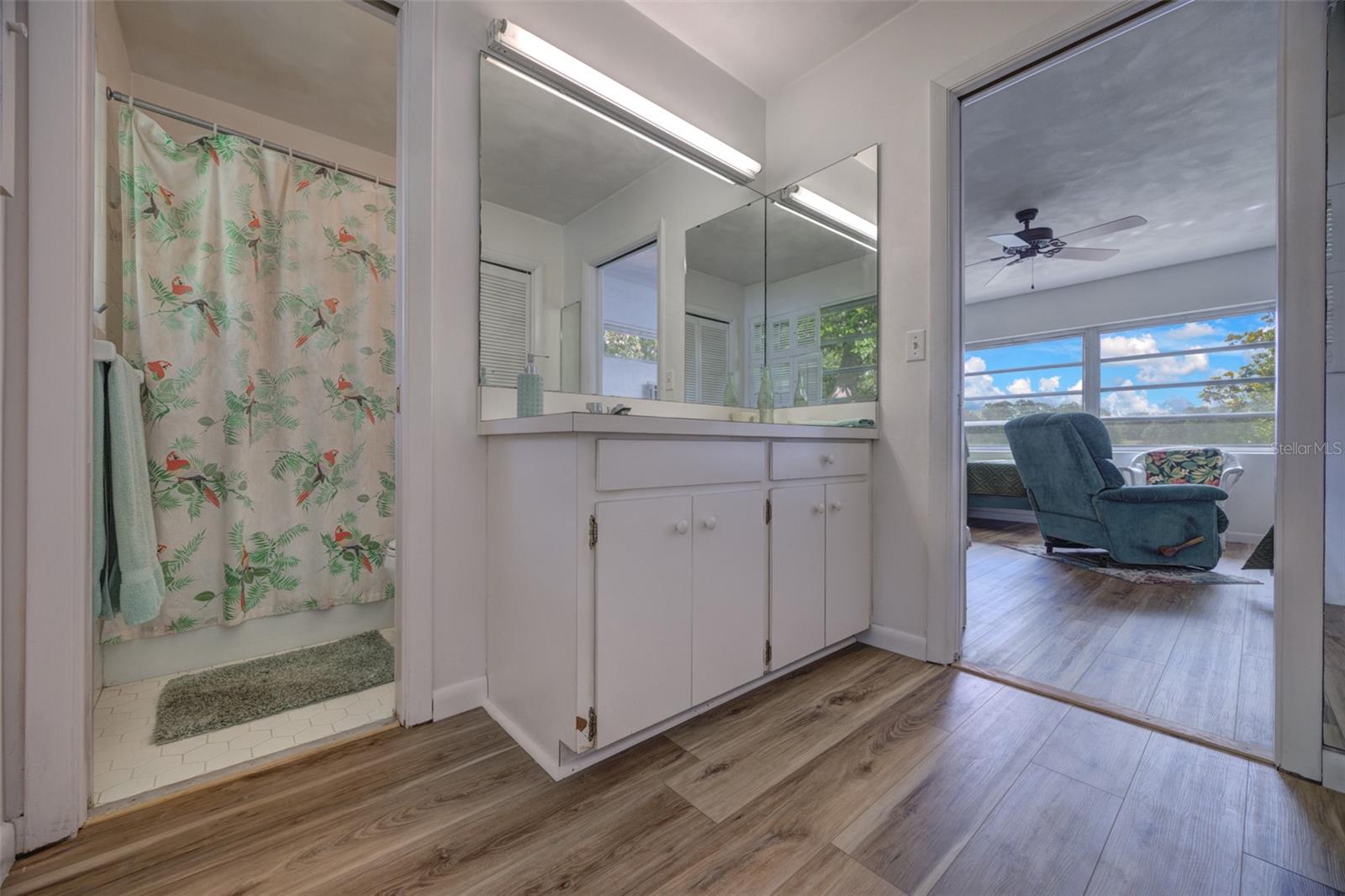 MAGNOLIA SHORES - Residential