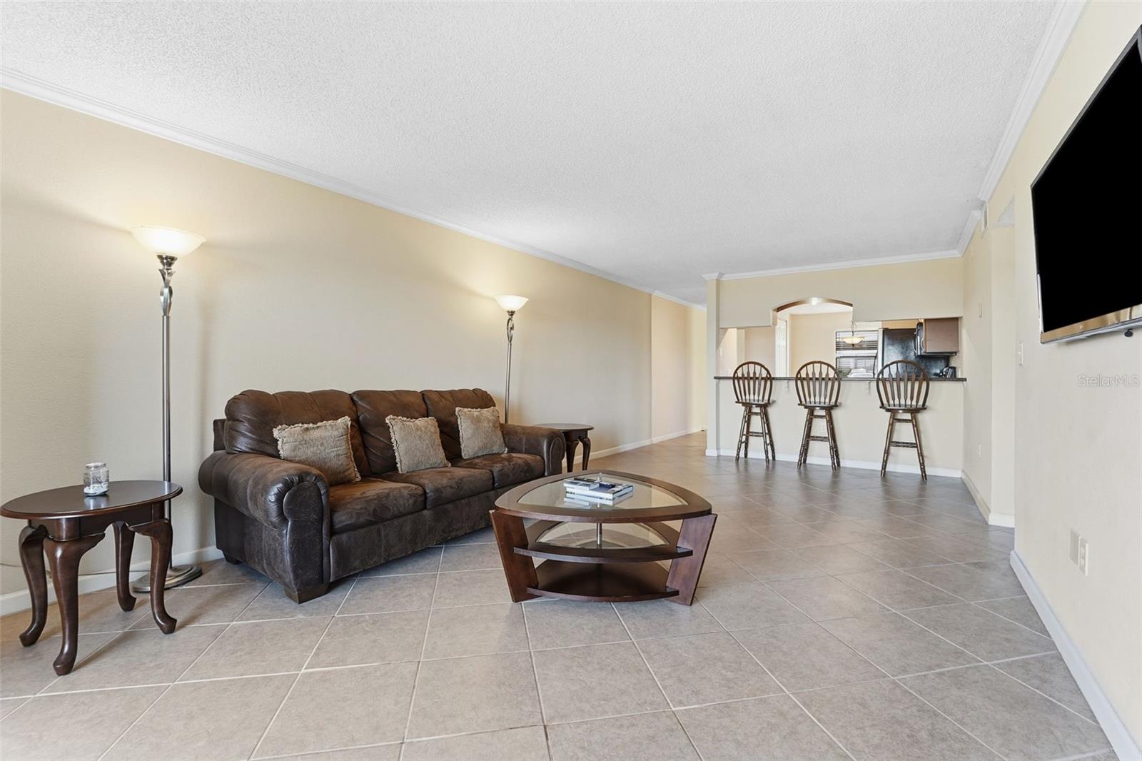 BELLA VISTA ON LAKE - Residential