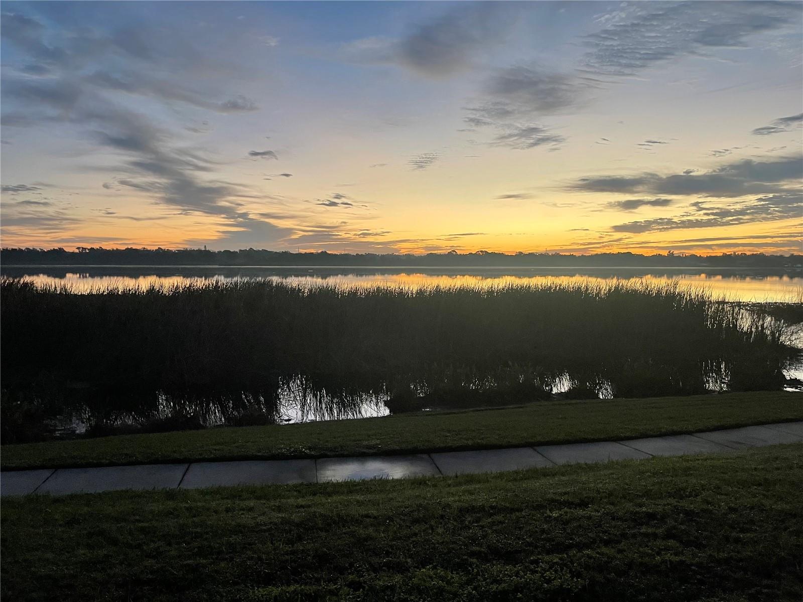 BELLA VISTA ON LAKE - Residential