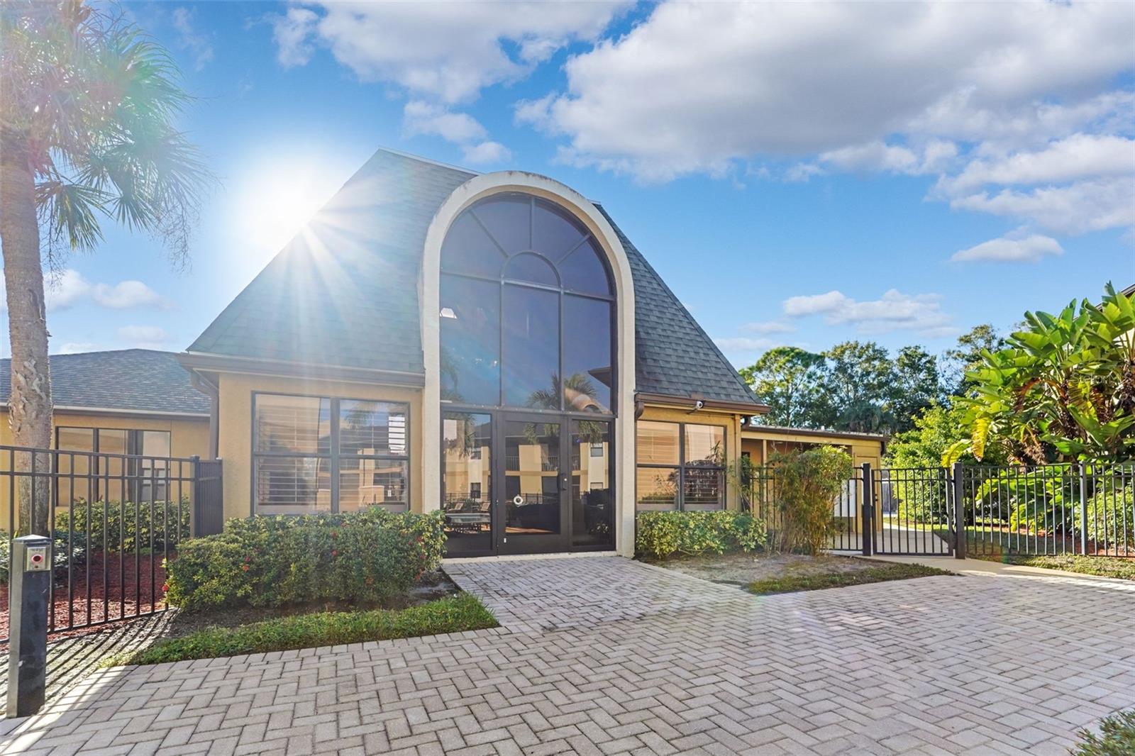 BELLA VISTA ON LAKE - Residential